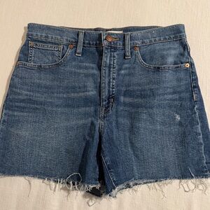 Madewell women’s Jean shorts!